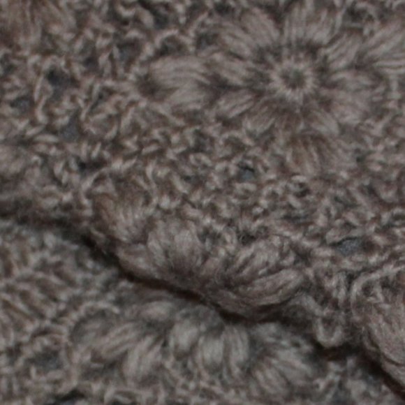 HM Nepali Flower Crochet Wool Handwarmers Cinder - Picture 2 of 5